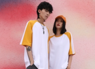 T恤衫定制成潮流：个人个性与团体文化的服装载体